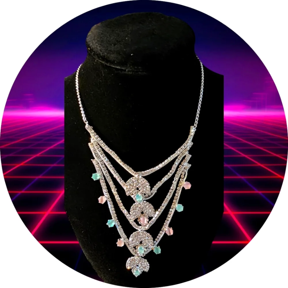 Necklace - Picture 1 of 3